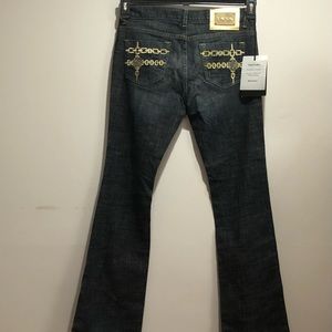 NWT. BEBE Jeans 5pks. Size 30. Color MNA